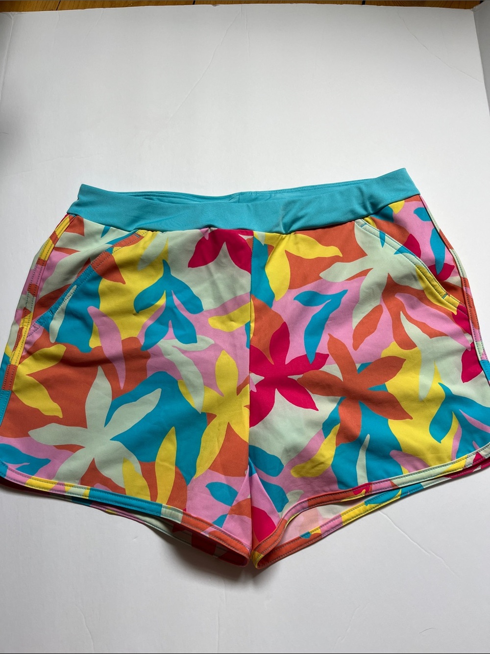 Lands' End Teal-Waist Multicolor Leaf Print swim Shorts XL